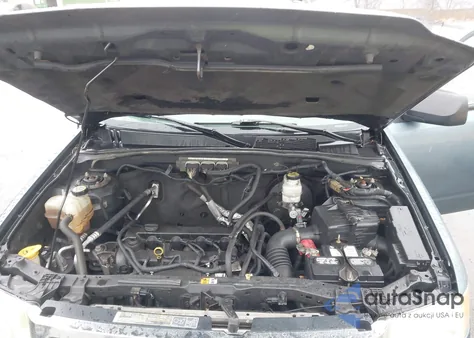 2011 Ford Escape Xlt from USA, damaged, VIN 1FMCU0D70BKA36492